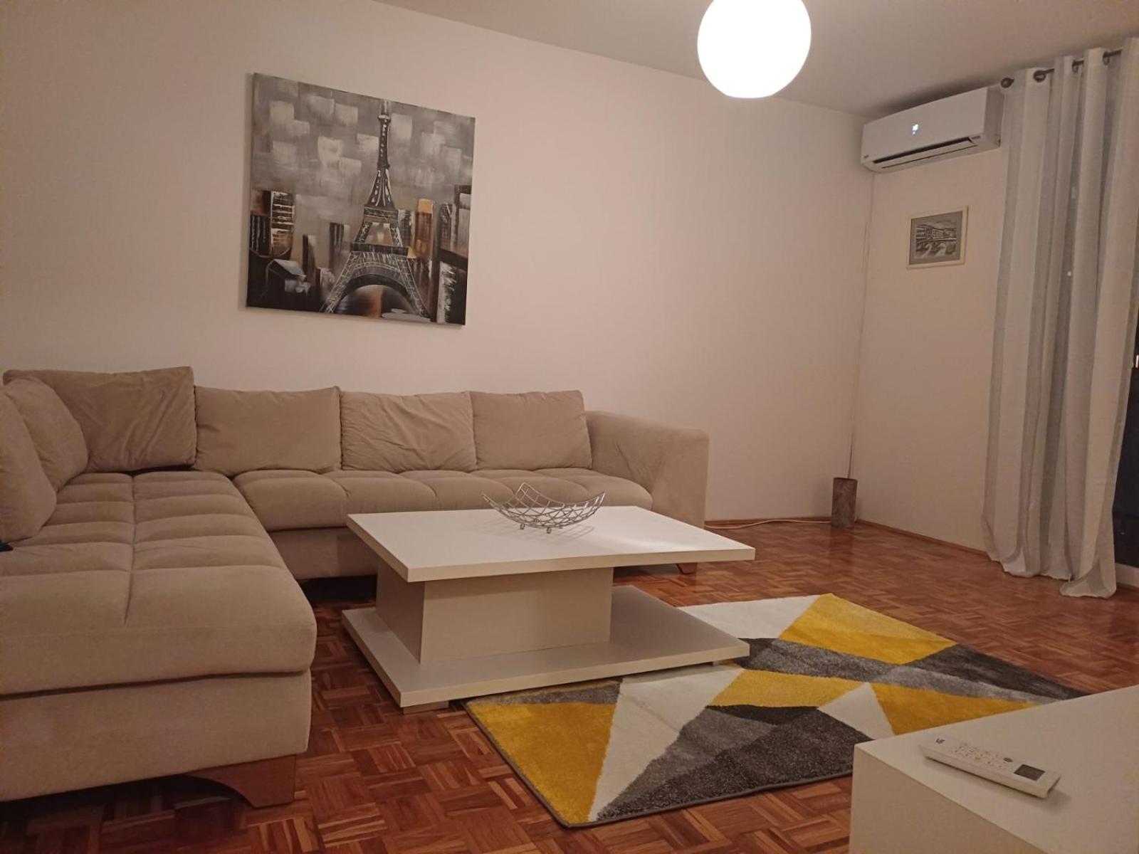 Kod Ahme Apartment *